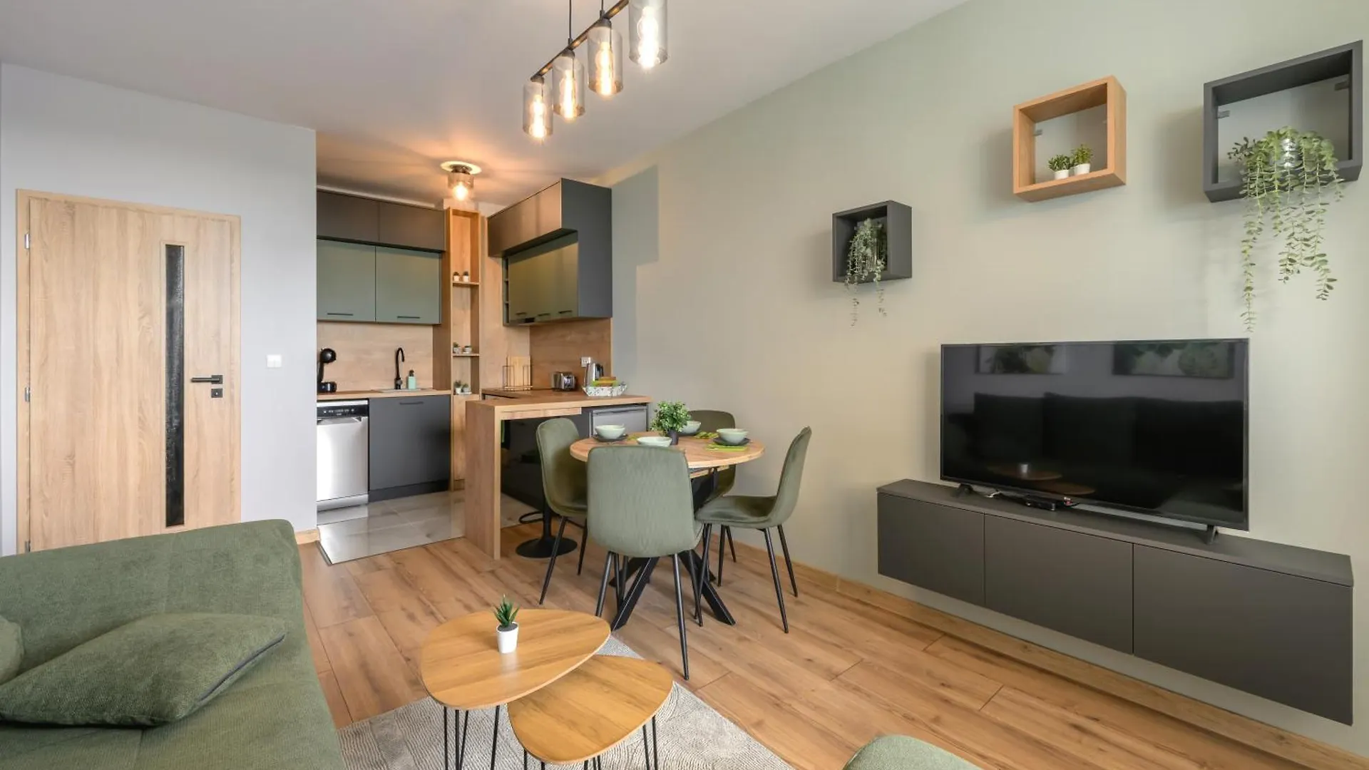 Green Apartment-4 People- Sea View Varna 0*,
